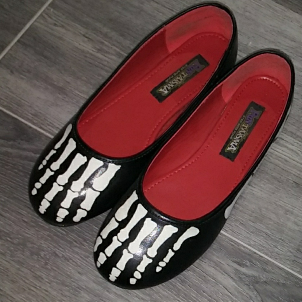 Funtasma Skeleton Flats